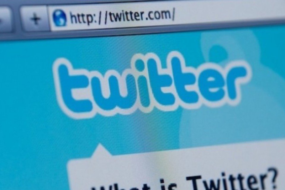 Twitter fornece dados de usuários racistas para autoridades francesas