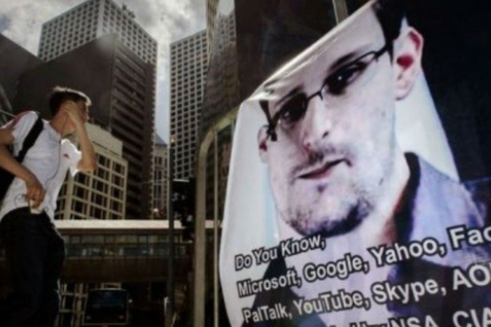 Obama: EUA seguem vias legais para prender Snowden