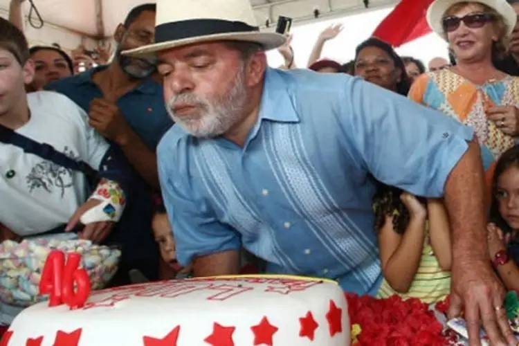 
	Lula comemorando seu anivers&aacute;rio em 2009: em v&iacute;deo, Dilma homenageia Lula como &quot;parceiro de todas as horas&quot;
 (Ricardo Stuckert/PR)