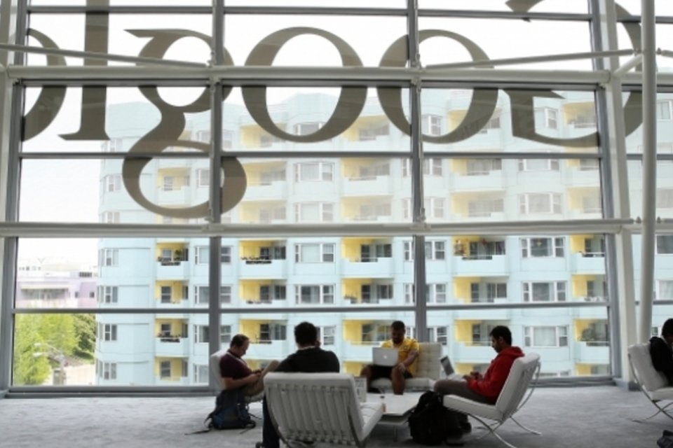 Google vê forte aumento de pedidos oficiais para eliminar conteúdo