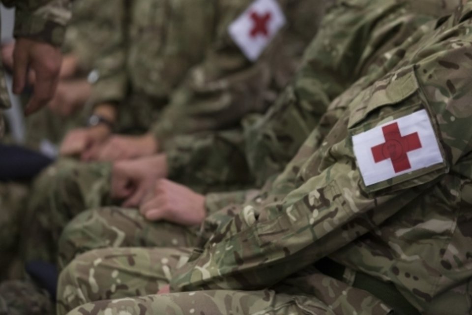 Voluntários britânicos vão combater ebola em Serra Leoa