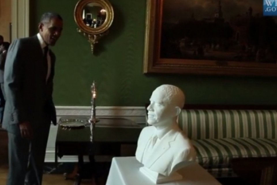 Obama se torna primeiro presidente americano impresso em 3D