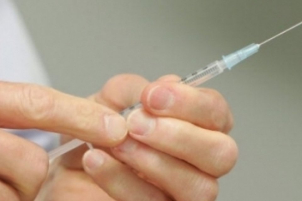 Treze estados começam a vacinar contra a hepatite A