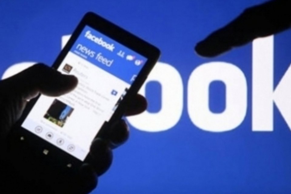 Facebook enfrenta processo por escanear mensagens de usuários