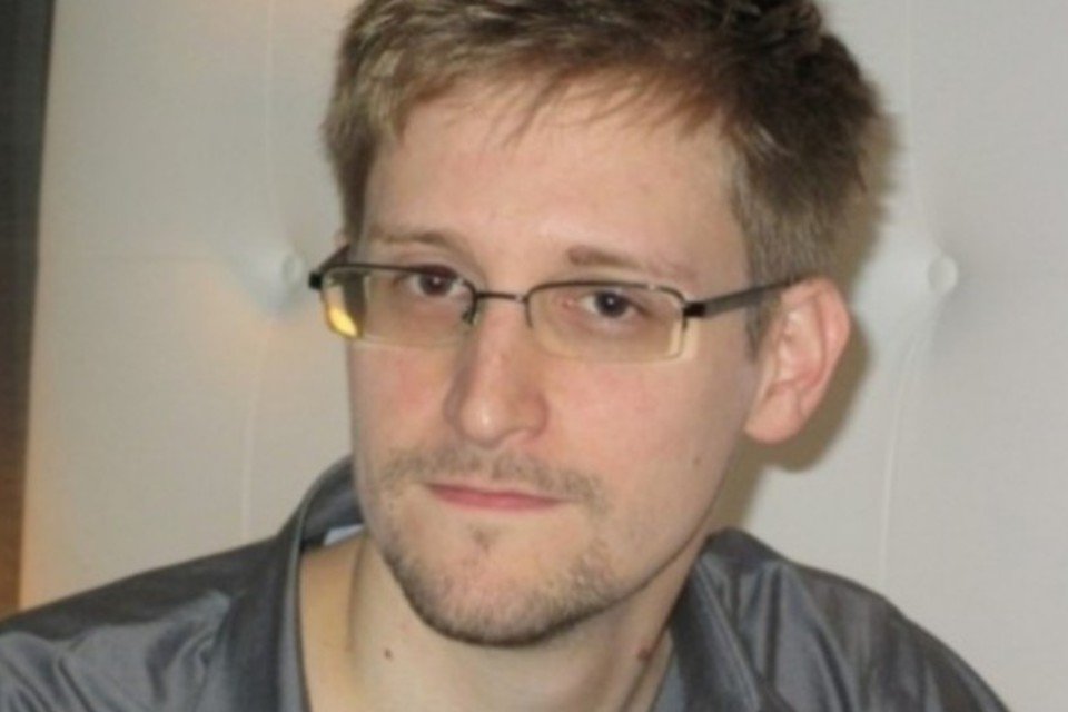 Suíça nega que Snowden tenha pedido asilo