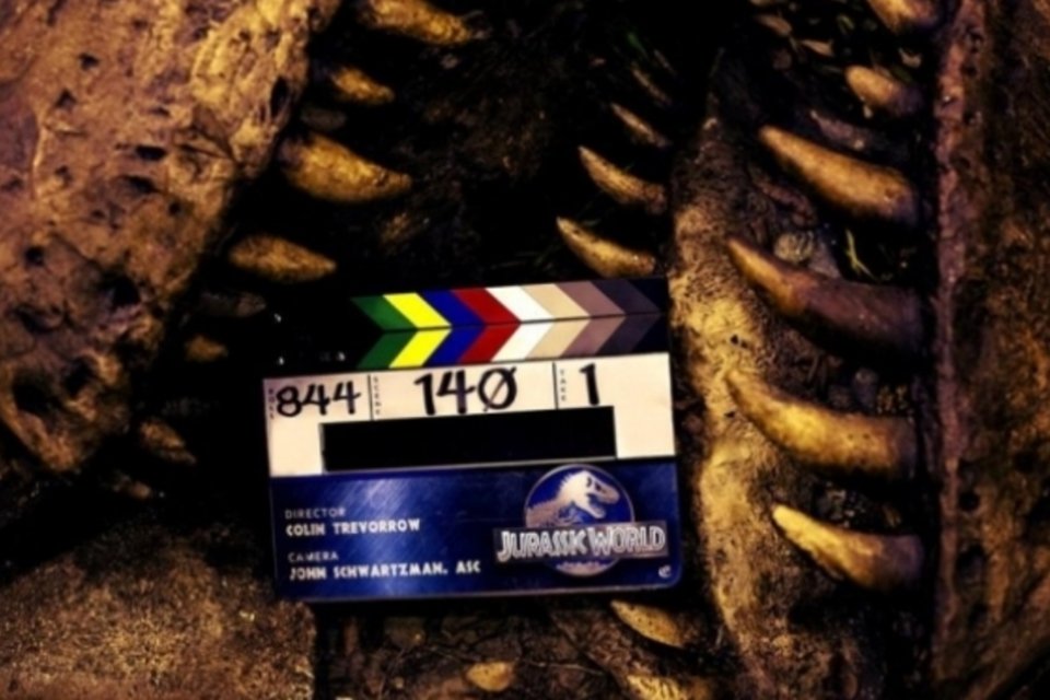 Diretor finaliza filmagens de 'Jurassic World'  veja o que esperar