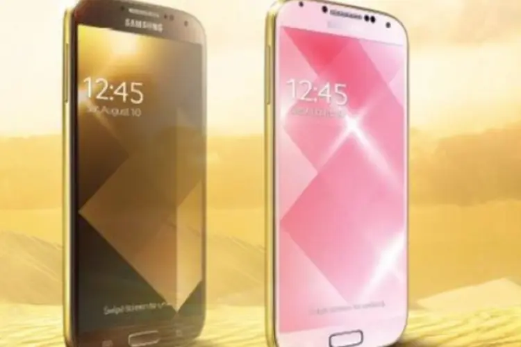 Galaxy S4 dourado (Divulgação)