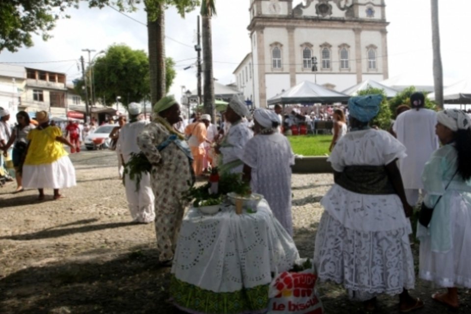 Comissão pede retirada de vídeos ofensivos a religiões afro-brasileiras