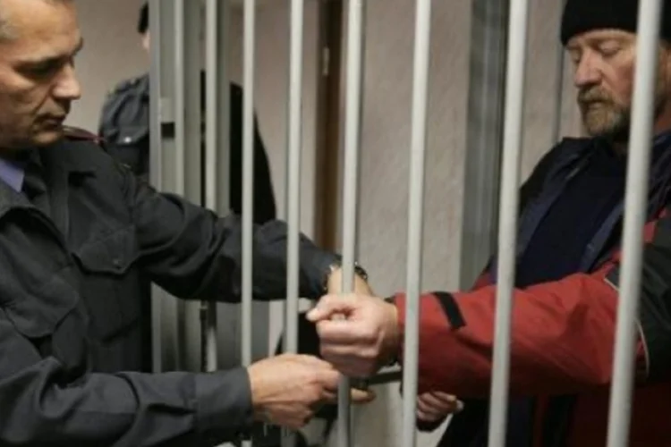 Ativistas do Greenpeace (©afp.com / Igor Podgorny)