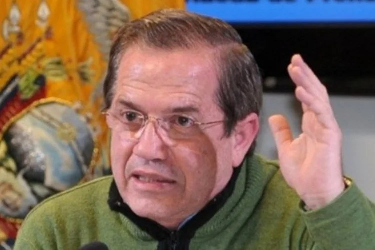 Ricardo Patino (©afp.com / Rodrigo Buendia)