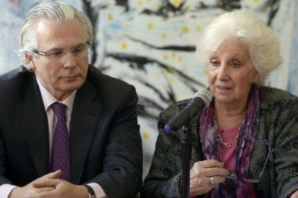 Ex-juiz Garzón estuda pedido de assessoria jurídica a Snowden