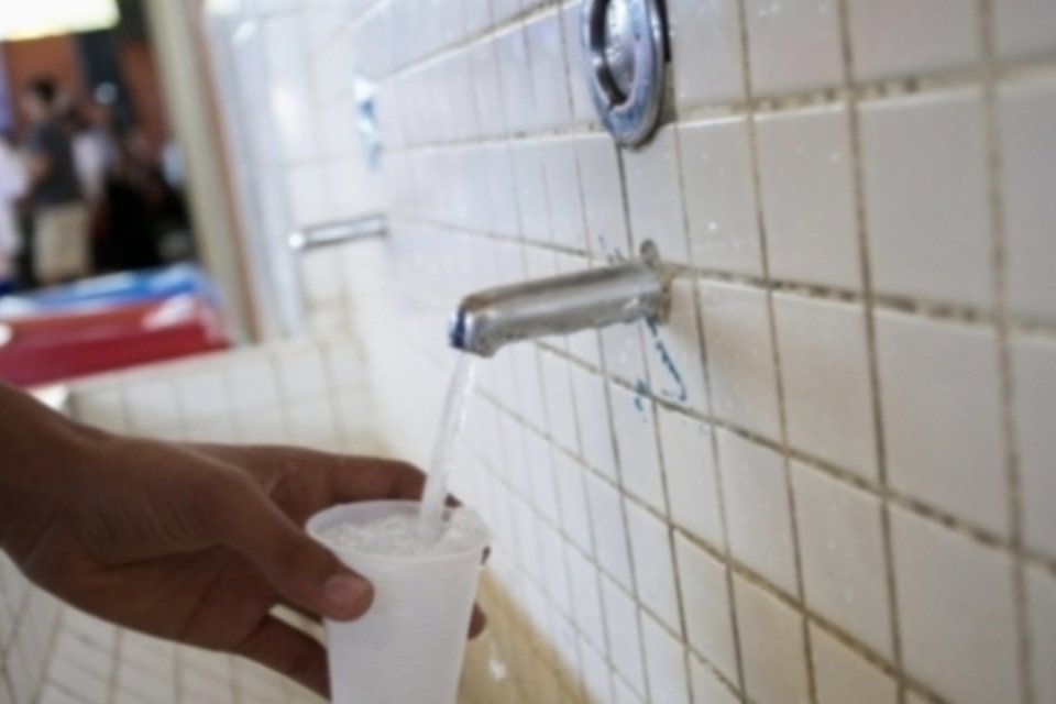 Nível de água do Sistema Cantareira cai para 14,3%