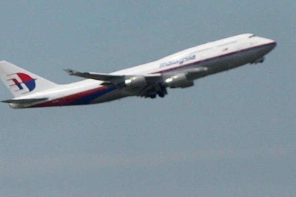 Famílias das vítimas do avião da Malaysia começam a ser indenizadas