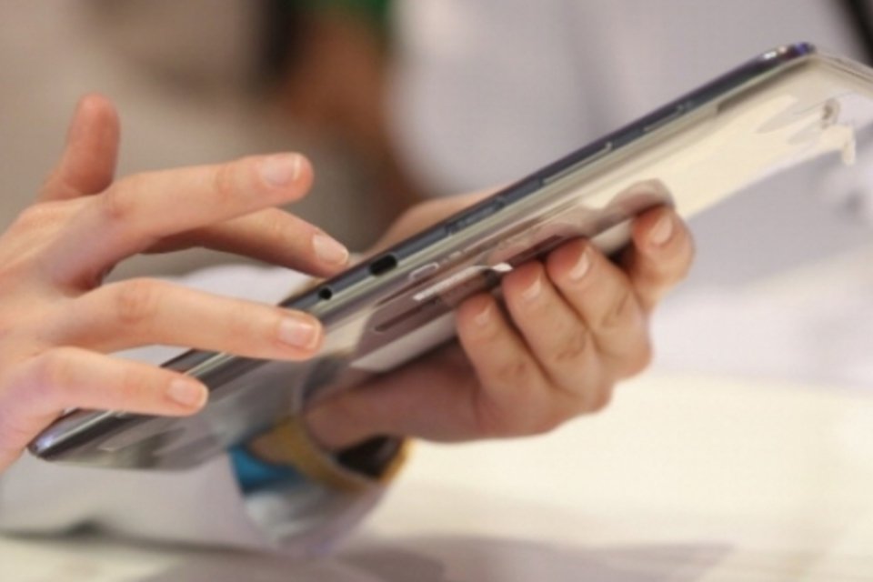 Comitês de alunos discutem tecnologia na sala de aula