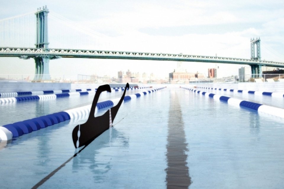 A assombrosa piscina que filtra água em Nova York