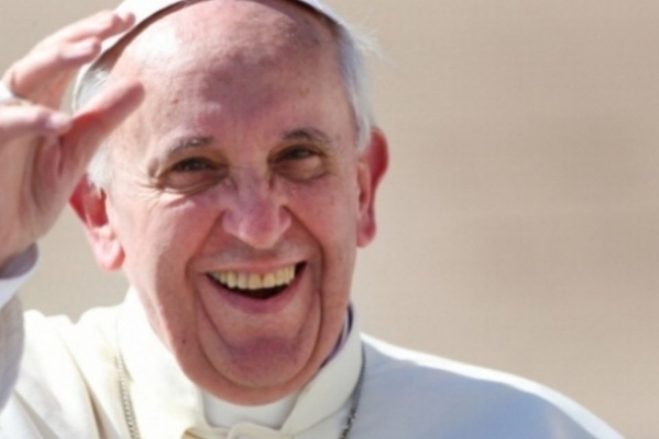 Papa é personalidade política mais popular na Internet