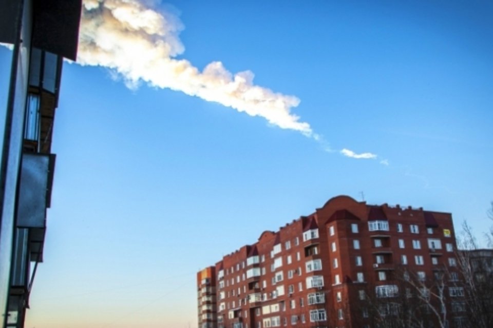 Meteorito que caiu na Rússia encanta cientistas