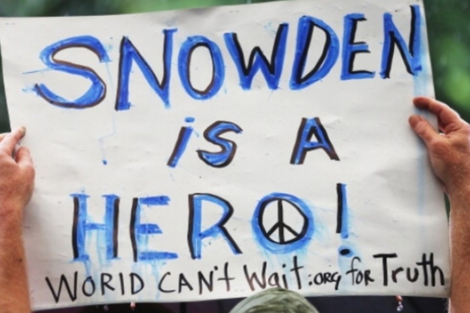 Snowden recusa convite para testemunhar no Parlamento Europeu