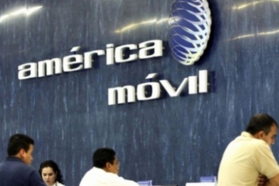 América Móvil diz que pode desistir de comprar KPN