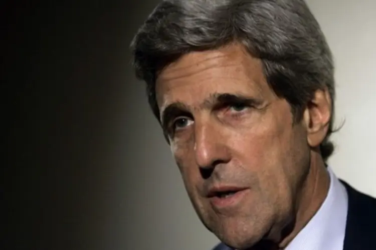 
	John Kerry: o Tajiquist&atilde;o tem uma fronteira 1.300 km com o Afeganist&atilde;o, um dos pa&iacute;ses mais inst&aacute;veis ​​e violentos da regi&atilde;o
 (AFP)