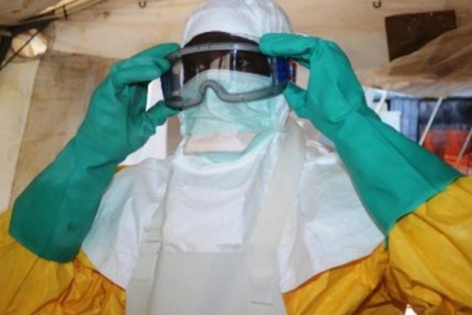 OMS anuncia um total de 467 mortes na África por epidemia de Ebola