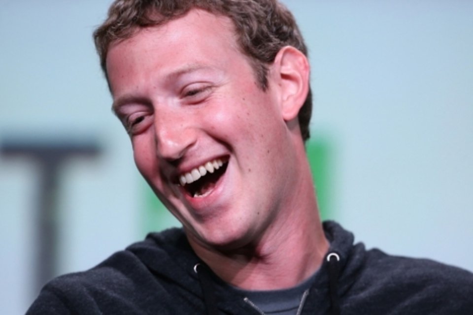 Obrigado por me deixar fazer parte desta jornada, diz Zuckerberg em comemoração aos 10 anos do Facebook