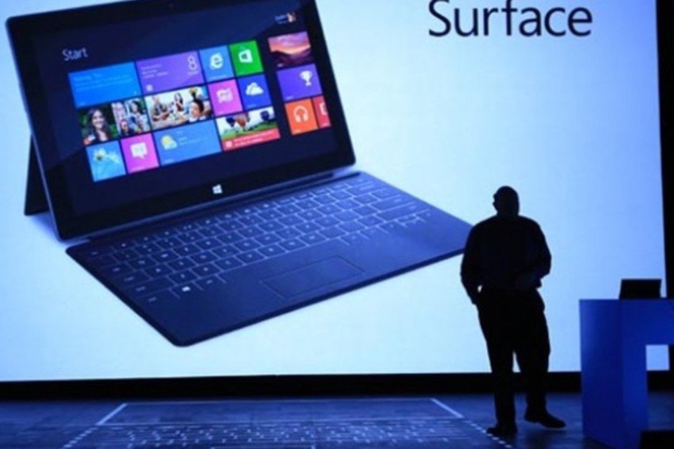 Surface vende mal e derruba lucro da MS