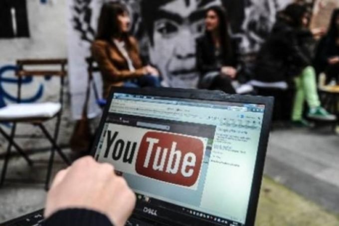 Serviço de música do Youtube pode barrar artistas que não se inscreverem