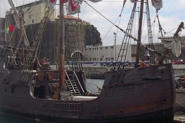 Santa Maria (Wikimedia Commons)