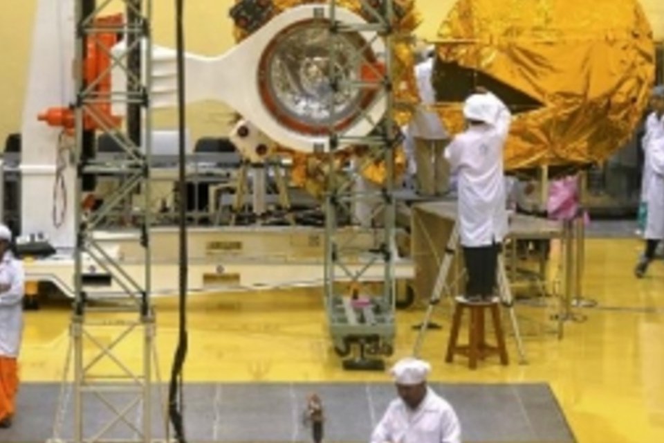 Índia lança nesta terça-feira missão de baixo orçamento a Marte