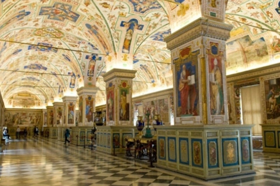 Empresa de TI explica desafio de digitalizar a Biblioteca do Vaticano