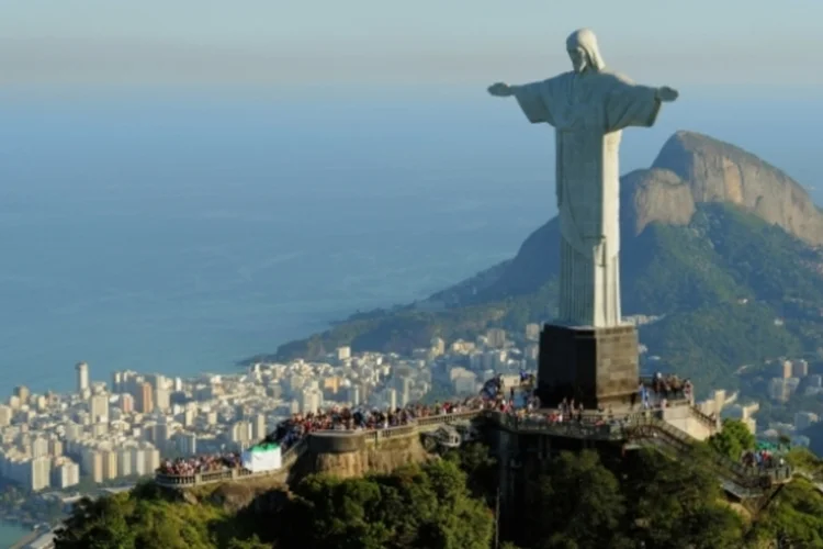 Rio: grupo de turistas foi assaltado na manhã de quinta-feira, 3, na trilha que liga o Cristo Redentor ao Parque Lage (Getty/Getty Images)