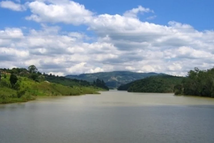 cantareira (Wikimedia Commons)