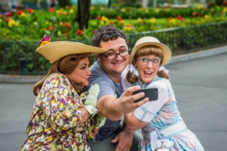 selfie (Flickr.com/markwdw85)