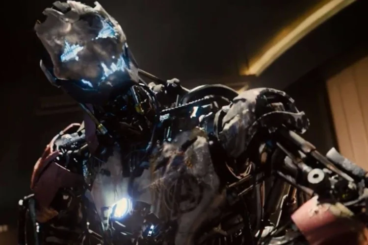 Ultron (Reprodução)