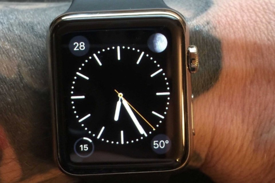 Usuários de relógio da Apple dizem que tatuagens confundem sensores