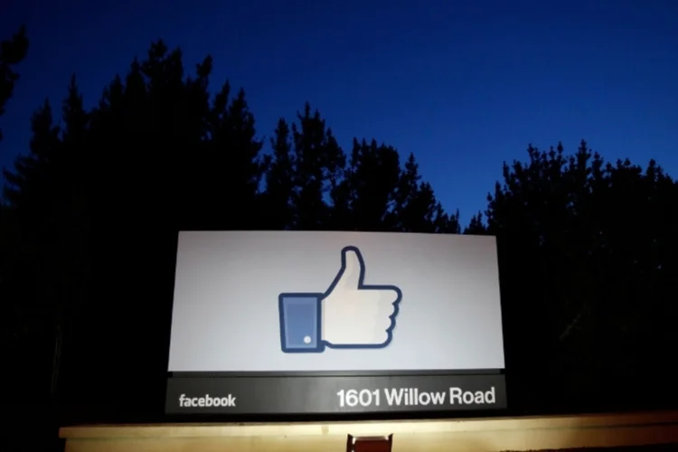 facebook (Getty Images)