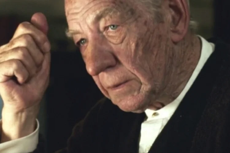 Mr. Holmes (Reprodução/YouTube)