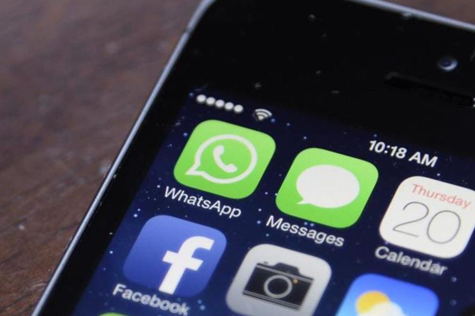 Universidade chilena investiga alunos que colaram em prova usando Whatsapp