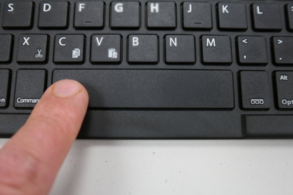 Google considera acabar com a tecla de espaço do teclado nos laptops