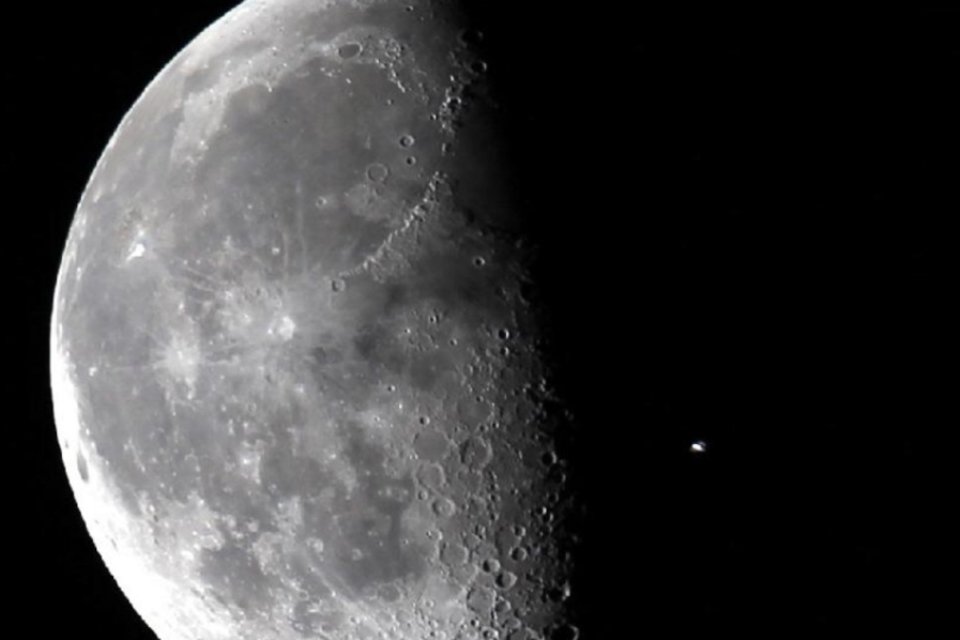 China quer pousar sonda na face oculta da Lua