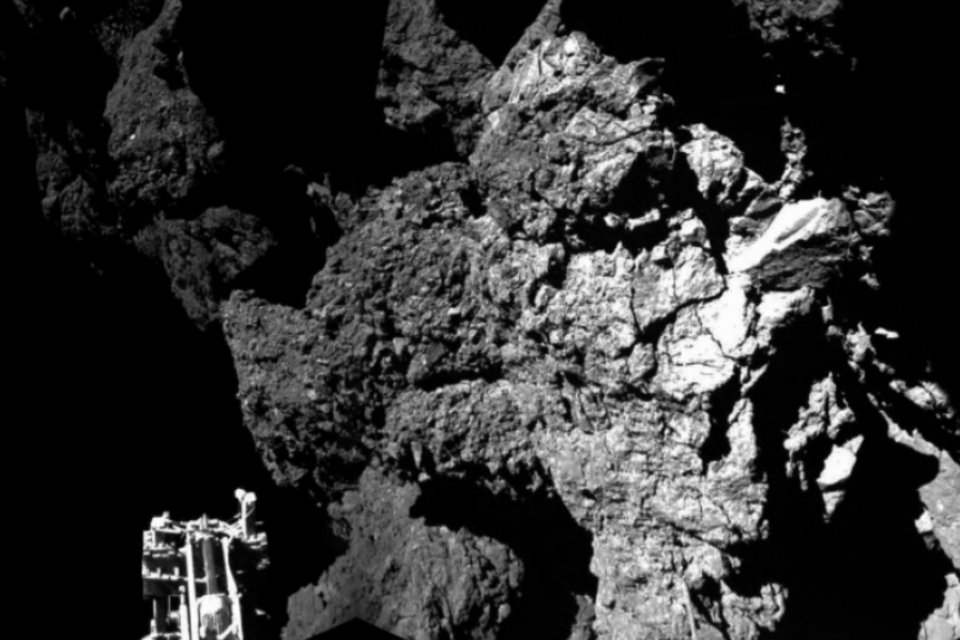 Pesquisadores irão tentar acordar sonda Philae de hibernação em cometa