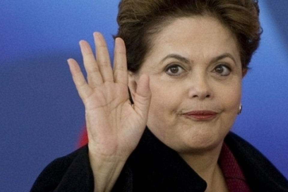 Tuitaço defendendo Dilma foi 'assunto mais comentado' do Twitter