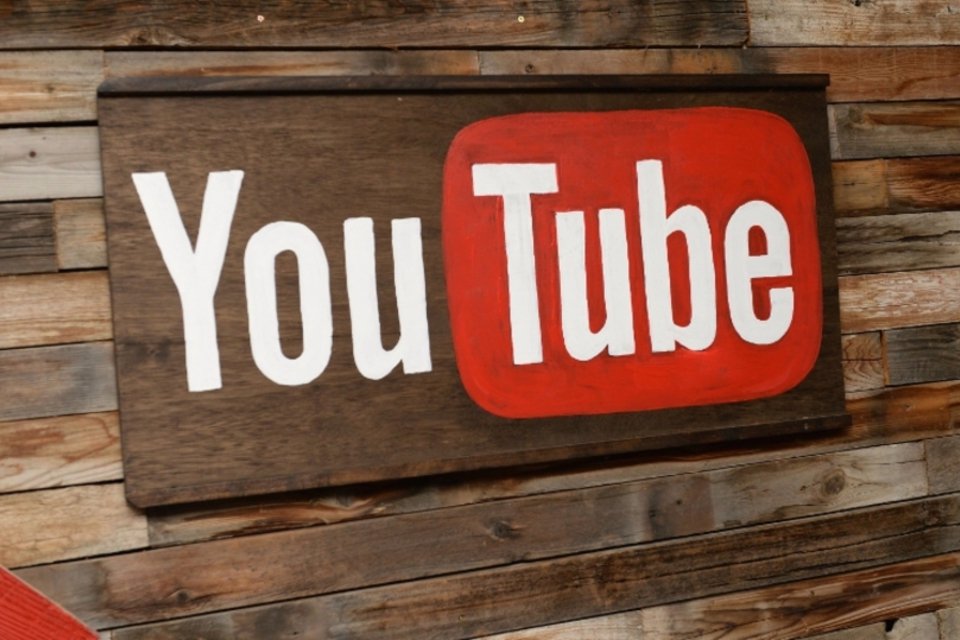 Vídeos do YouTube não irão ficar mais presos nas "mais de 301 visualizações"