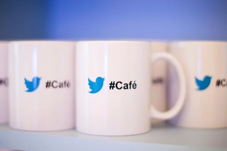 Twitter (Gui Morelli)