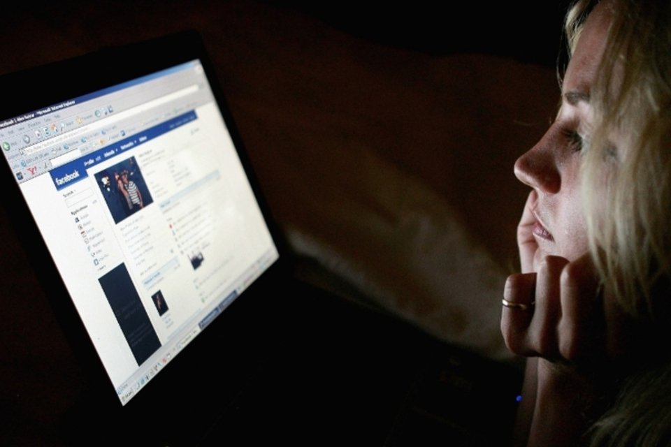 Maioria da geração Y prefere Facebook para ler notícias sobre política