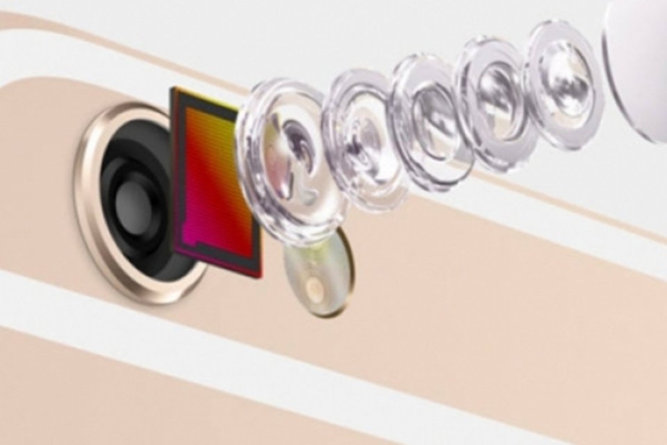 Câmera frontal do próximo iPhone poderá gravar vídeos em 1080p, diz programador