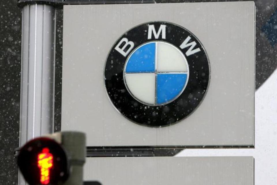 BMW perde mais de 8% em ações após escândalo de manipulação de emissões
