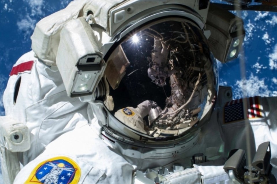 Nasa desenvolve visor com realidade aumentada para astronautas