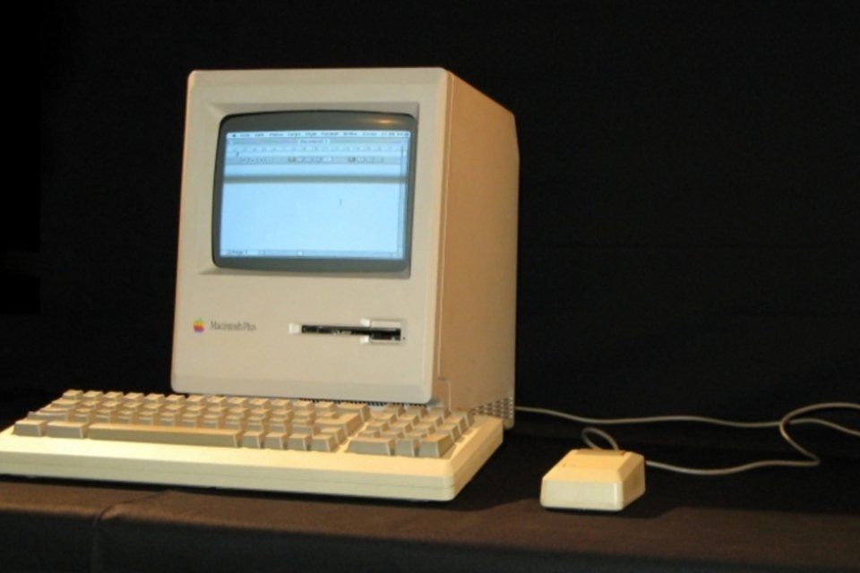 Entenda como um engenheiro conseguiu conectar à internet um Mac Plus de 1986